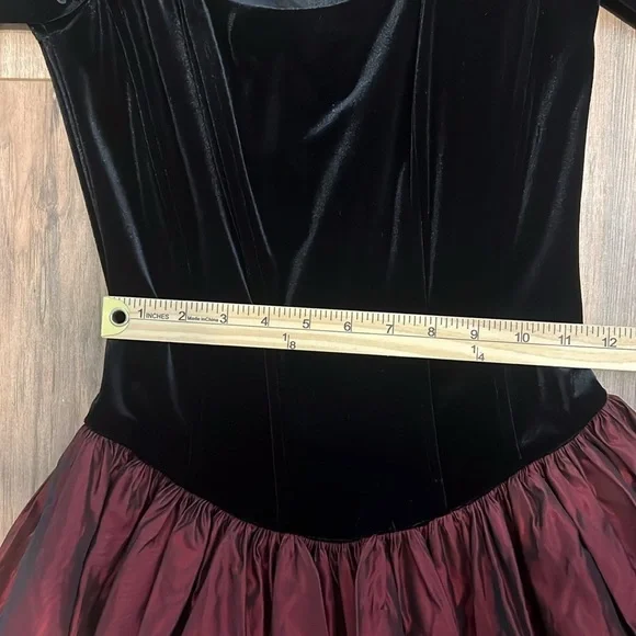 Jessica McClintock Vintage Velvet & Taffeta Gown Size 8 Victorian Cosplay Dress - Picture 12 of 16